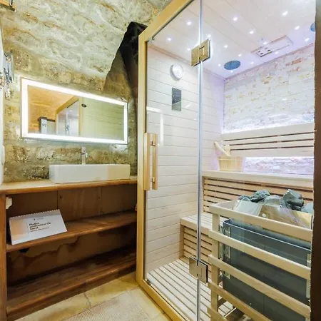 Beautiful With Sauna 4p2br - Batignolles باريس